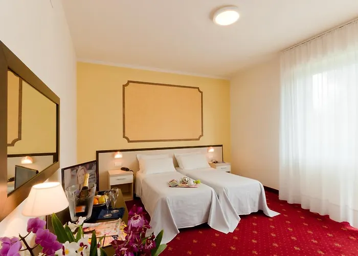 호텔 Columbia Terme 3*