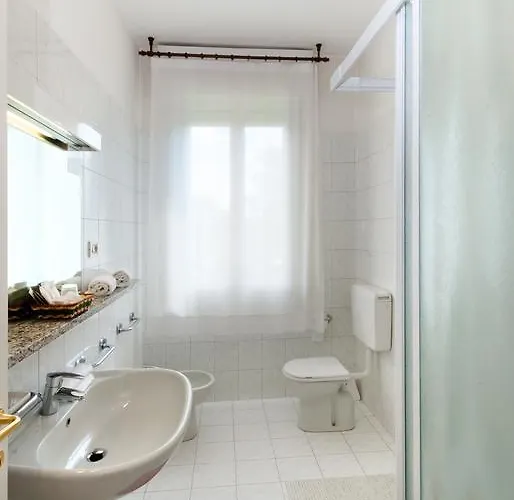 호텔 Columbia Terme 3*