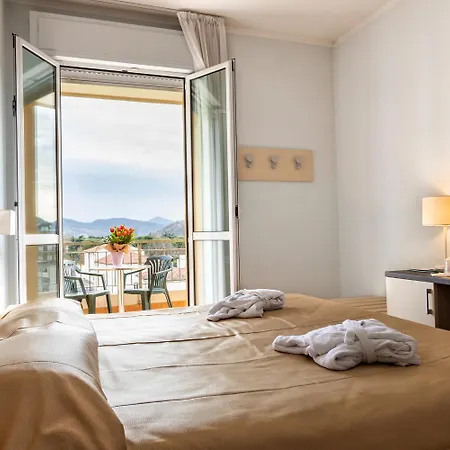 Columbia Terme מלון 3*