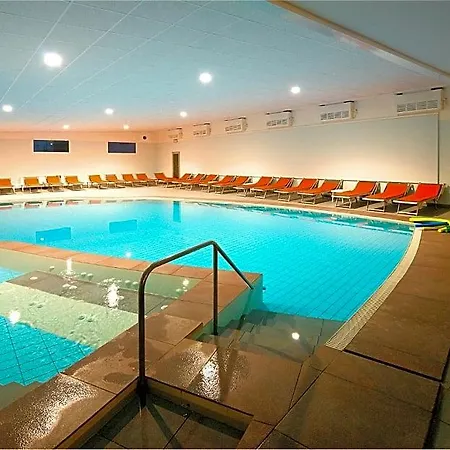 Columbia Terme מלון 3*