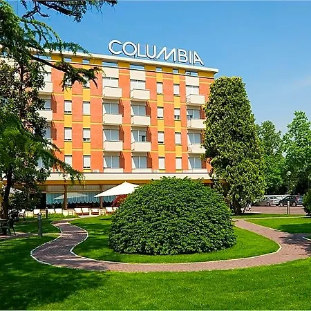 Columbia Terme 3* אבנו טרמה