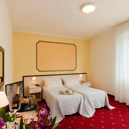 מלון Columbia Terme 3*